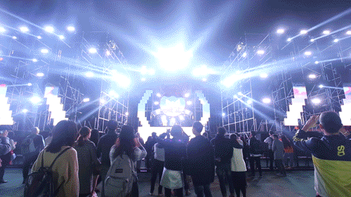 155111hss5rggsgyu1bbw1.gif
