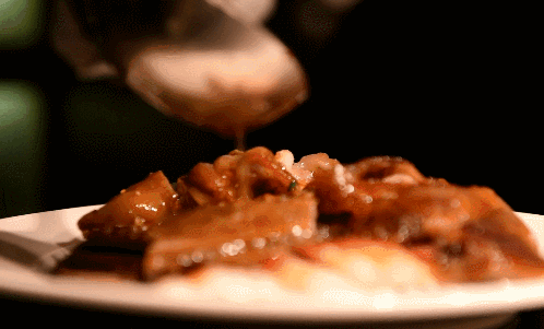 155113ema3l1ijxz68l01z.gif